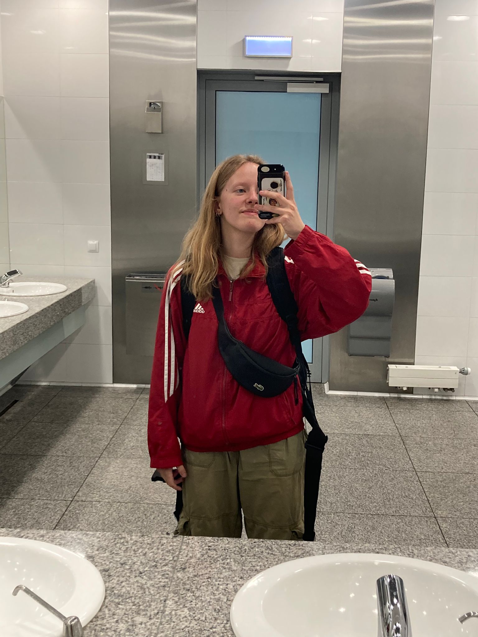 Me in the Krakow airport bathroom